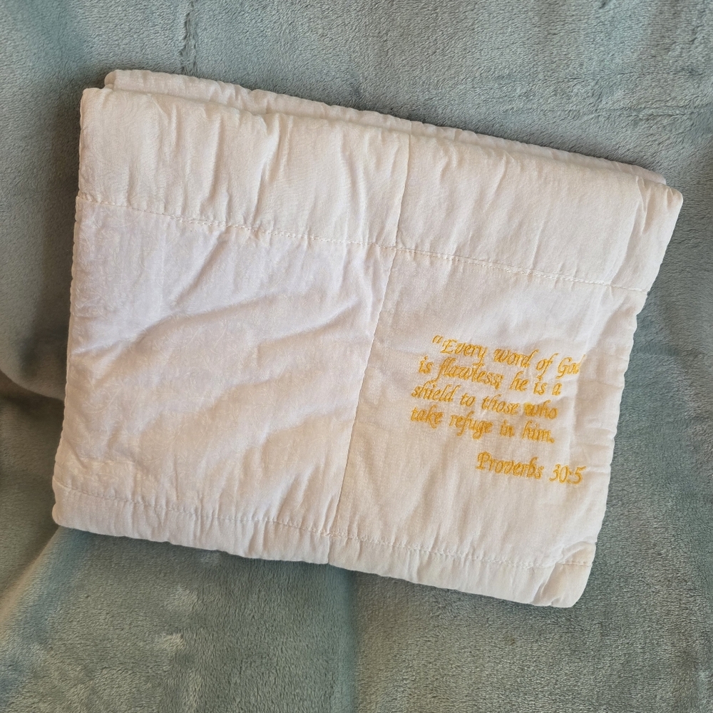 White Baby Blanket - Picture 6 of 12